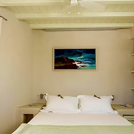 Hotel Crossroads Traditional *